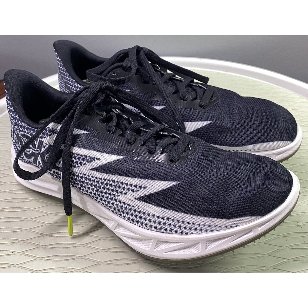 Hoka One‎ One Unisex Crescendo MD Running Sneaker Shoes, Black Men 4.5/Wom 6 EUC